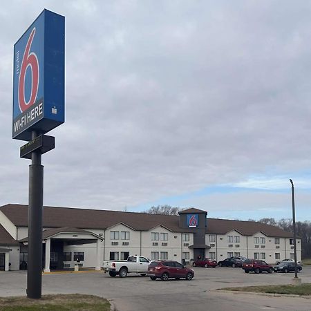 Motel 6-Waterloo, Ia Dış mekan fotoğraf