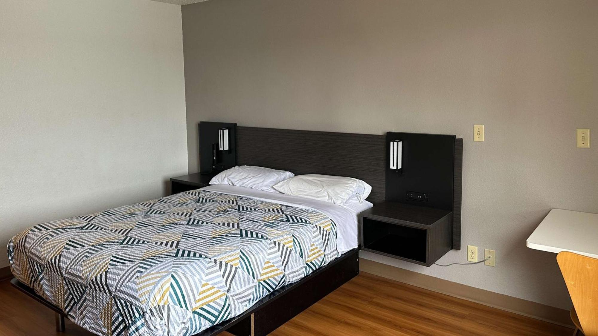 Motel 6-Waterloo, Ia Dış mekan fotoğraf