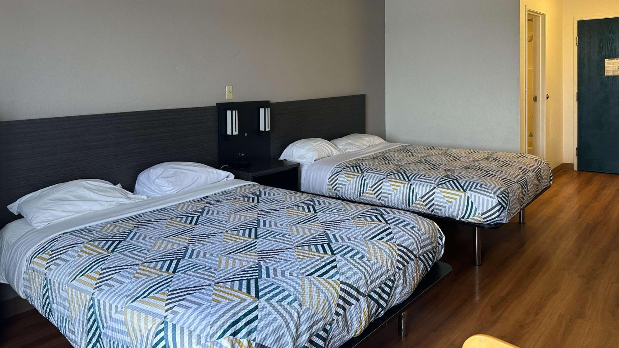 Motel 6-Waterloo, Ia Dış mekan fotoğraf