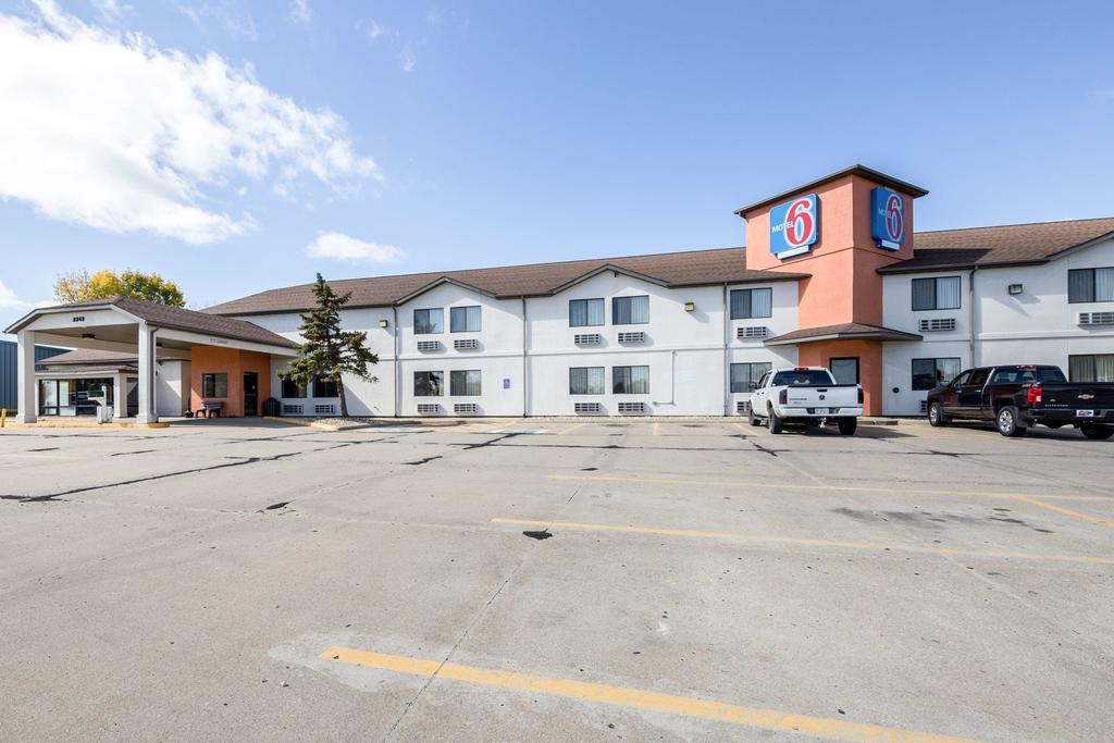 Motel 6-Waterloo, Ia Dış mekan fotoğraf