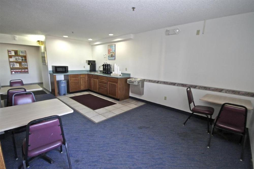 Motel 6-Waterloo, Ia İç mekan fotoğraf